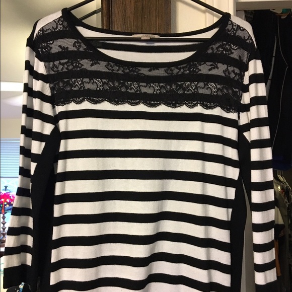 Striped Sweater, lace around neck in front