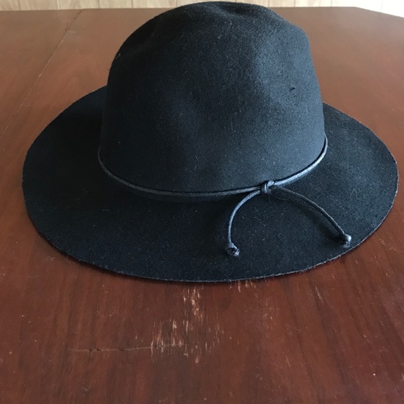 Forever21 Black Floppy Hat
