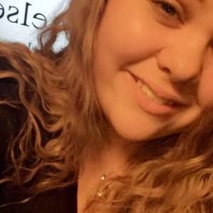 Meet your Posher, Caitlyn