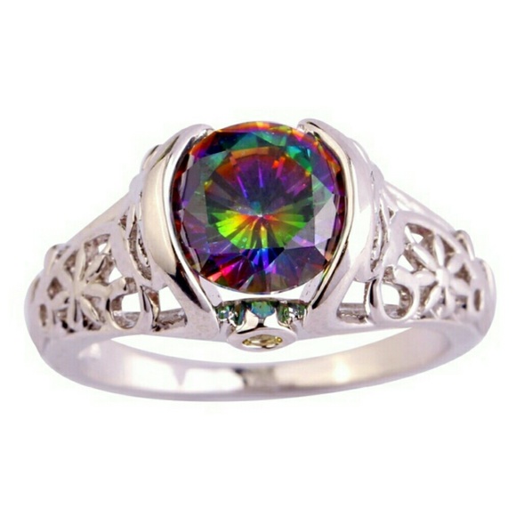 Sterling Silver ring w/ rainbow topaz Stone
