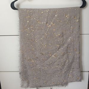 Spun brand scarf