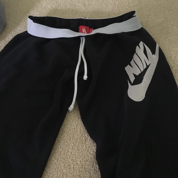 Nike sweatpants