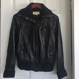 🎉 Michael Kors leather bomber jacket 🎉