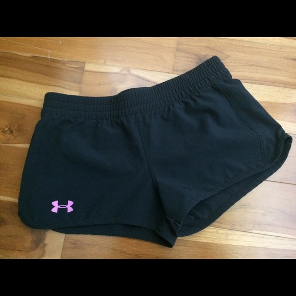 Girls Under Armor shorts Size 8/10