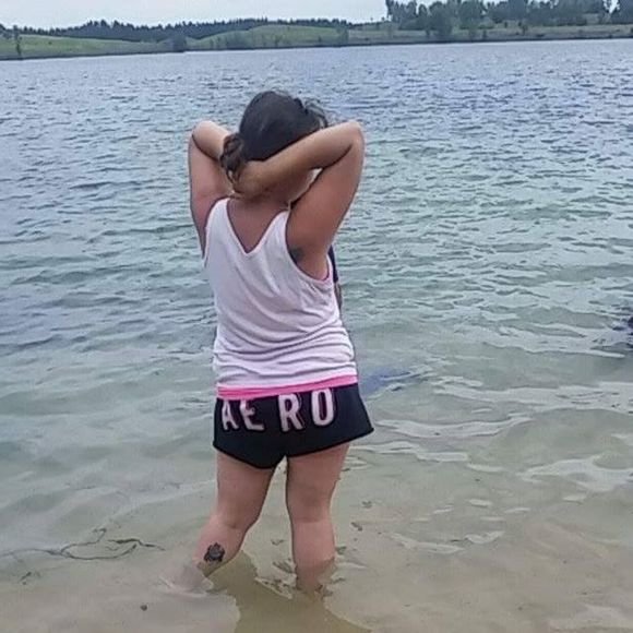 Meet your Posher, Trisha - Picture 1 of 1