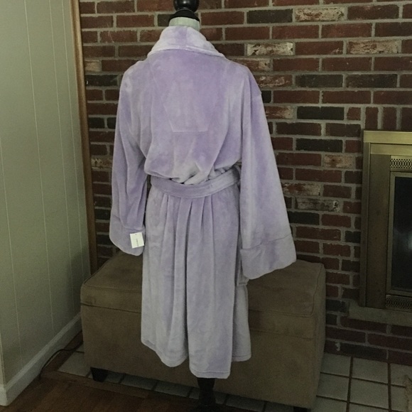 Plush Robe - Picture 3 of 3