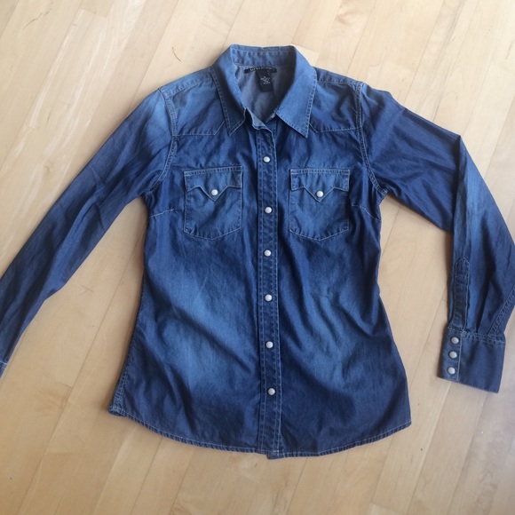 Lucky brand denim fitted shirt with western vibe