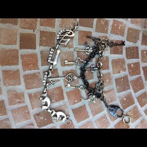 Guess 2 Bracelet Bundle!