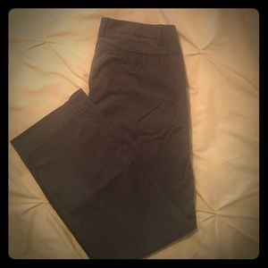 Classic GAP khaki charcoal gray size 4A.