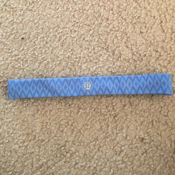 Lulu lemon headband