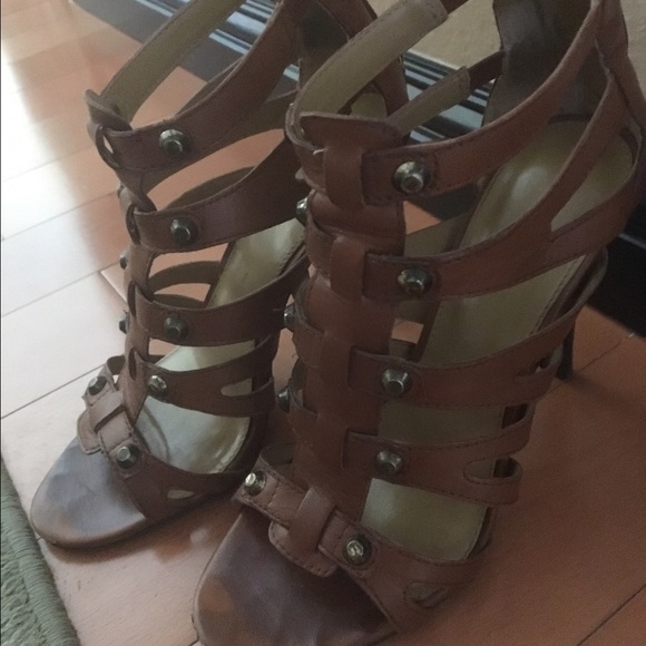 Sandals - Picture 1 of 3