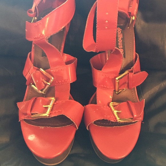 Red Shoes - Picture 2 of 3