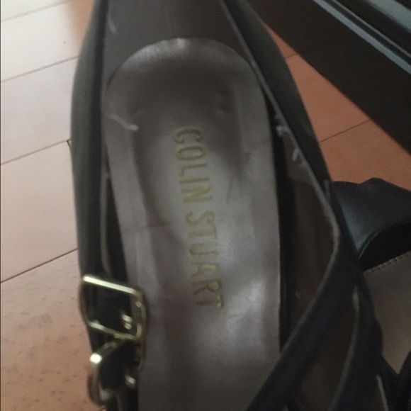 Pumps - Picture 2 of 4