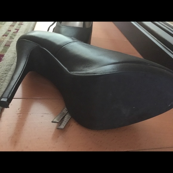 Pumps - Picture 3 of 4