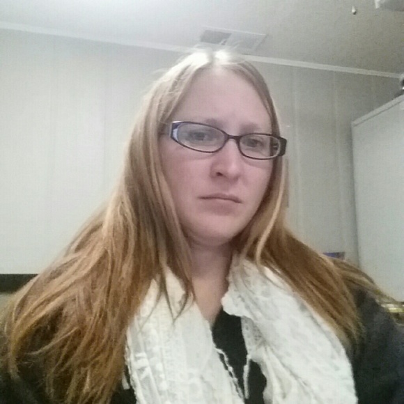 Meet your Posher, Stacy