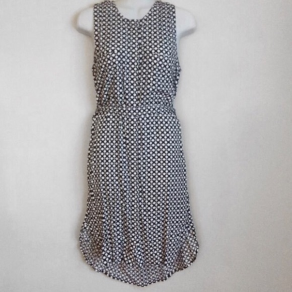 GAP Dresses & Skirts - Gap navy and white polka dot sleeveless dress