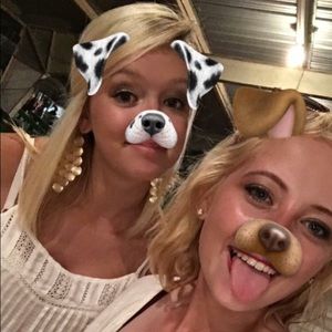 Meet your Posher, Halley