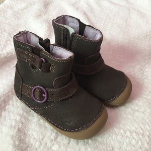 Stride rite baby boots!
