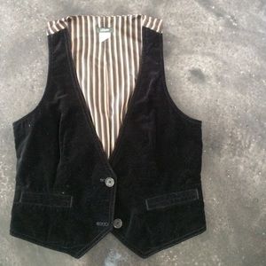 Velvet vest