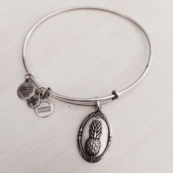 Alex and Ani pineapple bangle!