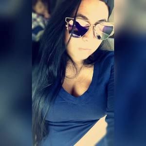 Meet your Posher, Yahaira