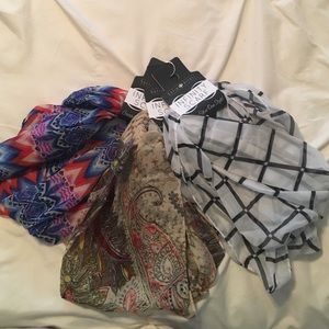 Lot of 3 infinity scarves