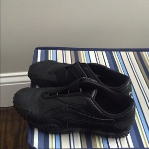 Hard to Find! Puma Mostro Sneakers! All Black Sz 7
