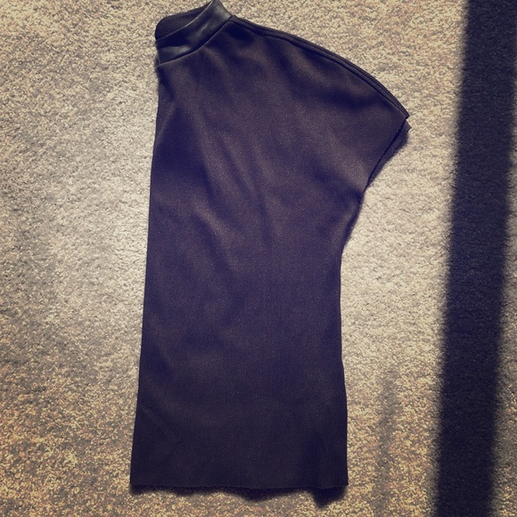 Black top/ vegan leather trimming around the neck