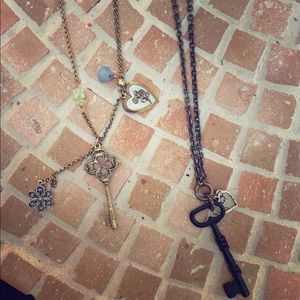 Lucky Brand Key Necklace Bundle 🗝🔑