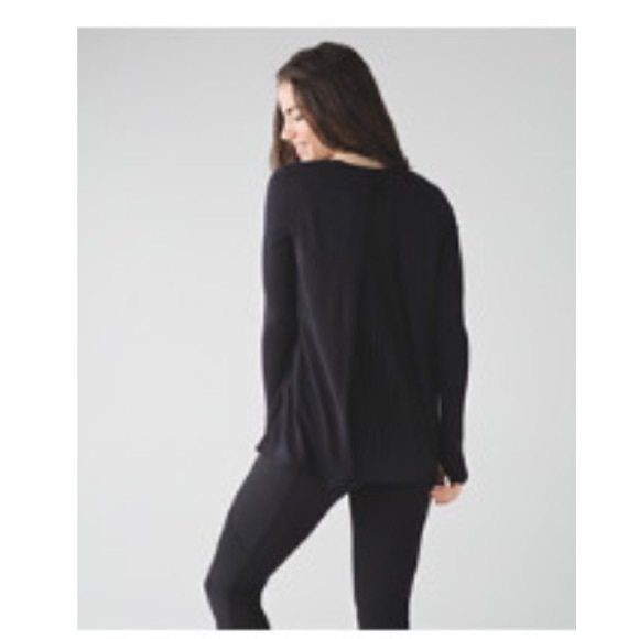 New with tags lululemon making moves long sleeve!!