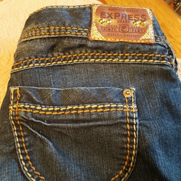 Ladies jeans size 2