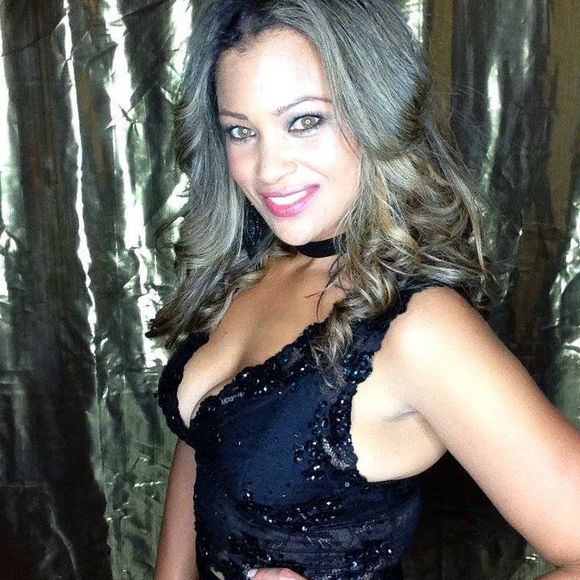 Meet your Posher, Desiree - Picture 1 of 1