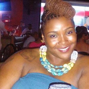 Meet your Posher, Deidra