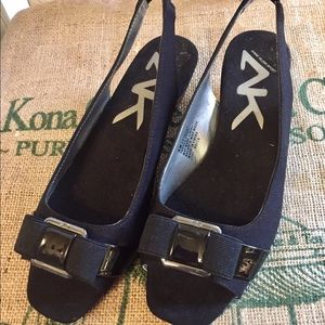 Anne Klein black wedge shoes