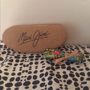 NEW Maui Jim Sunglass Case