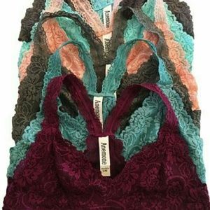 Bralets (90% Polyester 10% Spandex)