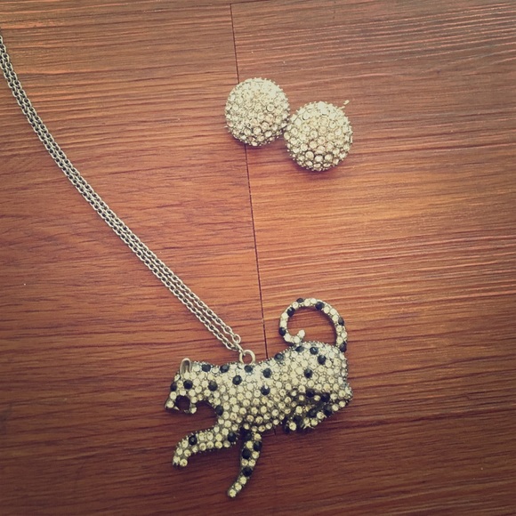 Faux diamond necklace and earrings