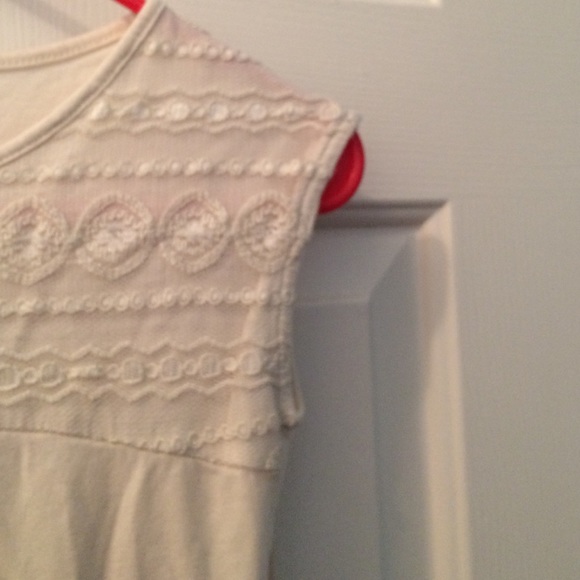 Shirt - Picture 3 of 4