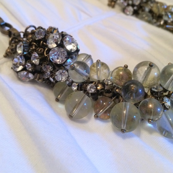 Close out🎉 J. Crew bauble statement necklace