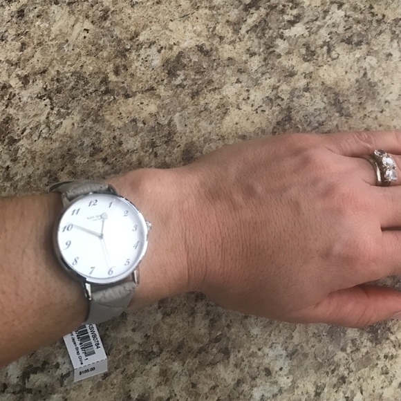 Kate Spade watch NWT - Picture 4 of 5
