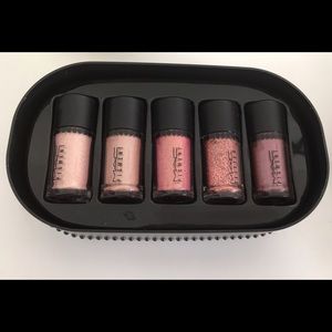 Mac pigment Holiday edition