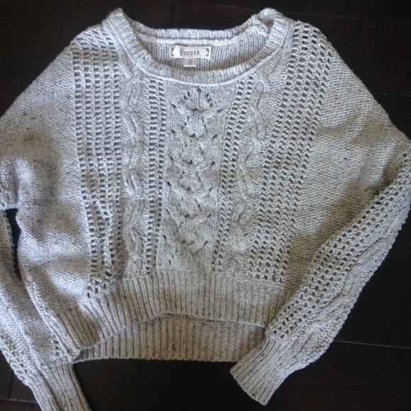 SWEATER