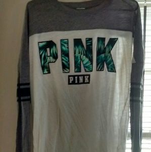 Vs pink shirt