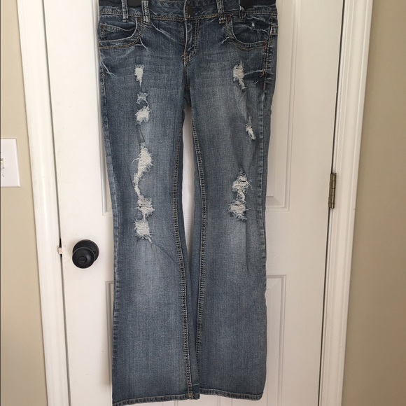 Price Reduced!! Amethyst jeans