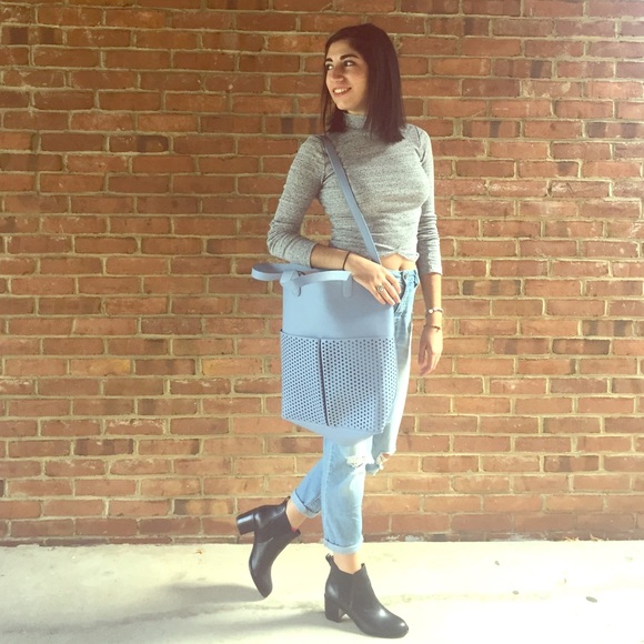 Urban Outfitters unique blue purse!