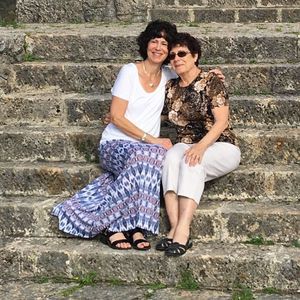 Meet your Posher, Angela