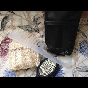 Bath and body accessory bundle