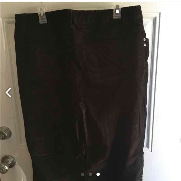 Christopher & Banks - Picture 2 of 3