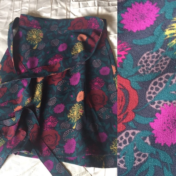 American Apparel Floral Skirt