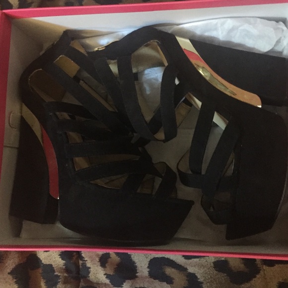 Just Fab Heels / Wedges !! - Picture 4 of 4